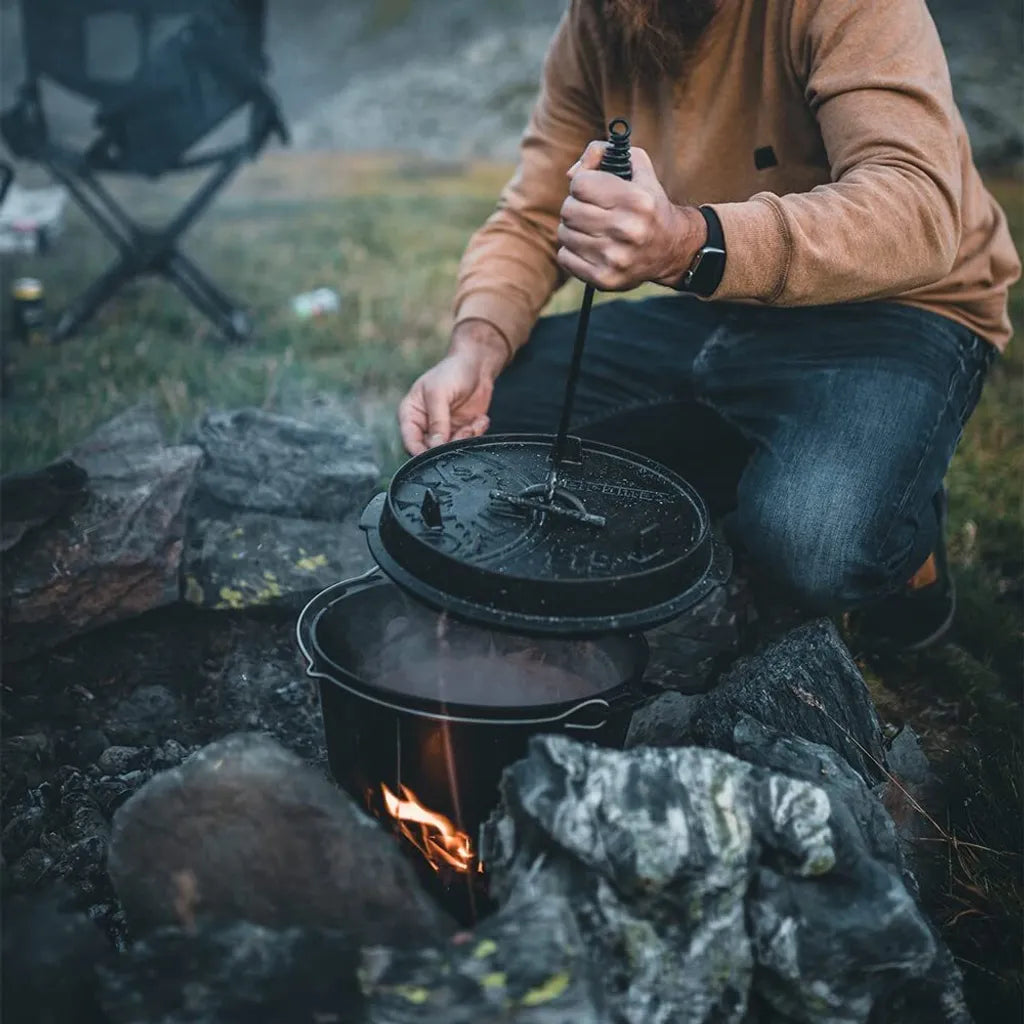  Petromax Feuertopf Dutch Oven Set Pflegepaste Deckelheber FT6 Mit Füßen