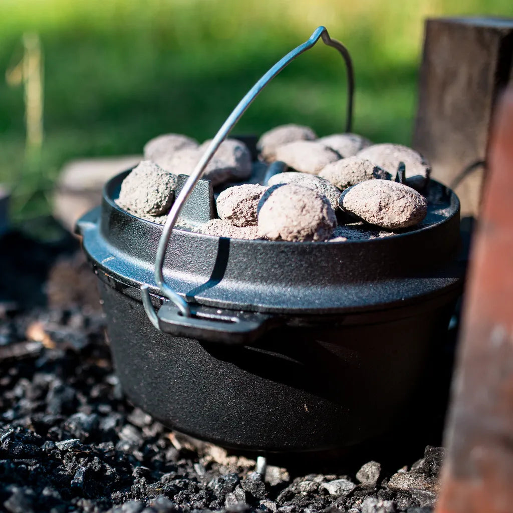  BBQ-Toro Dutch Oven DO45P, 4,2 L Premium Gusseisen Kochtopf, Gusstopf