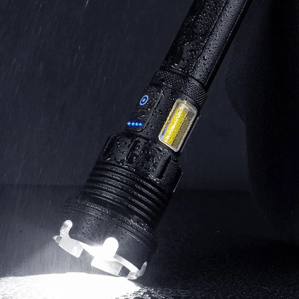  12000 Lumen Taschenlampe, LED Taschenlampe Extrem Hell USB Aufladbar 18650 Batterie, 4 Lichtmodi, Zoombar, Lange Arbeitszeit Taktische Taschenlampe