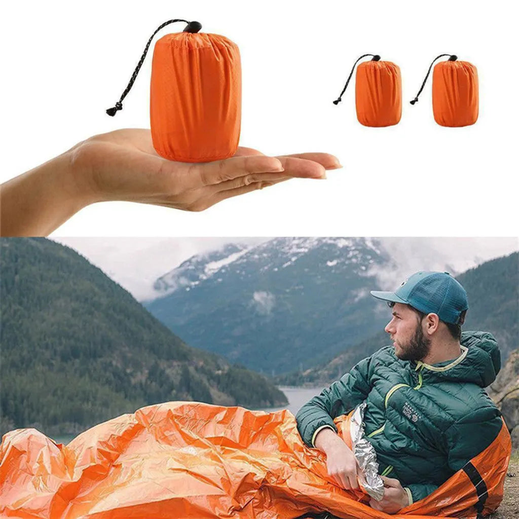  PE Outdoor Notfall Thermischer Wasserdichter Schlafsack Camping Survival E Aufbewahrungstasche (1 Set)