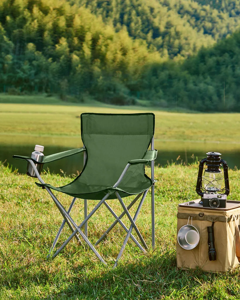  SONGMICS Campingstühle, 2er Set, Klappstühle, Outdoor-Stühle Mit Armlehnen Und Getränkehalter, Stabiles Gestell, Bis 120 Kg Belastbar, Grün GCB001C01