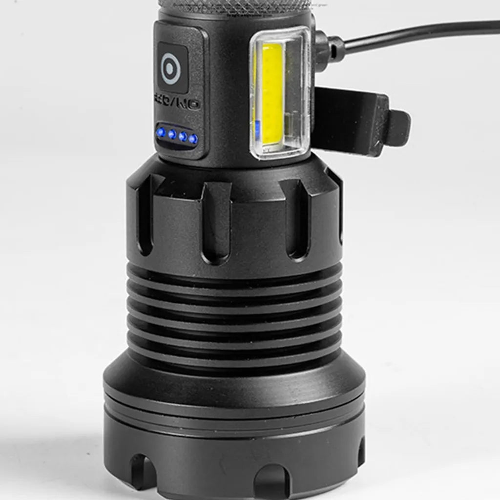  12000 Lumen Taschenlampe, LED Taschenlampe Extrem Hell USB Aufladbar 18650 Batterie, 4 Lichtmodi, Zoombar, Lange Arbeitszeit Taktische Taschenlampe