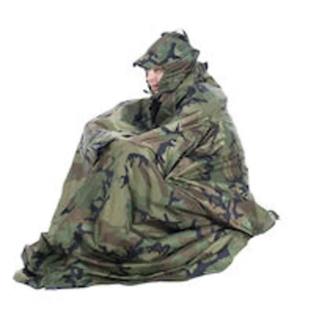  HELSPORT Fjellduk Pro - Poncho, Plane, Biwacksack Und Schutzunterkunft In Einem, Farbe:forest Camo