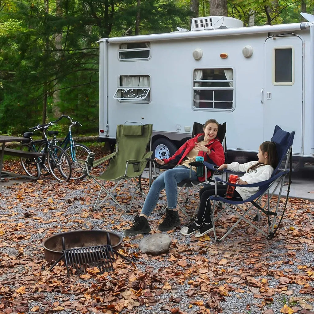  SONGMICS Campingstuhl, Klappstuhl, Outdoor-Stuhl Mit Armlehnen, Kopfstütze Und Getränkehaltern, Stabiles Gestell, Bis 150 Kg Belastbar, Dunkelblau GCB09IN