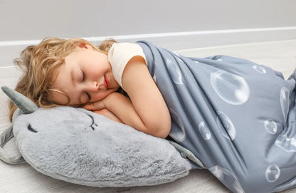  Kinderschlafsack Mit Kissen Indoor - Kuscheltier Schlafsack Für Kinder Kuschelschlafsack 135x50 Cm Grau Hai