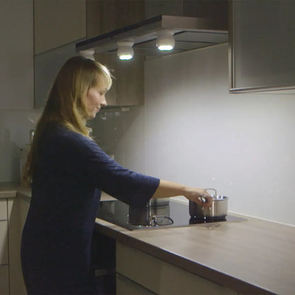  HandyLUX LightBall LED Powerlicht- Ball - 360 Grad Drehbar - Magnetisch - Batterie-Leuchte | Taschenlampe - Bewegungssensor - Nachtlicht - Safe Touch Oberfläche - 4 Stück