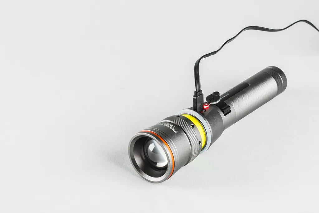  Nebo LED Taschenlampe FRANKLIN TWIST RC